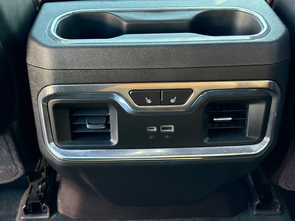 Certified 2025 GMC Sierra 2500 Denali Ultimate AWD/4WD image 29