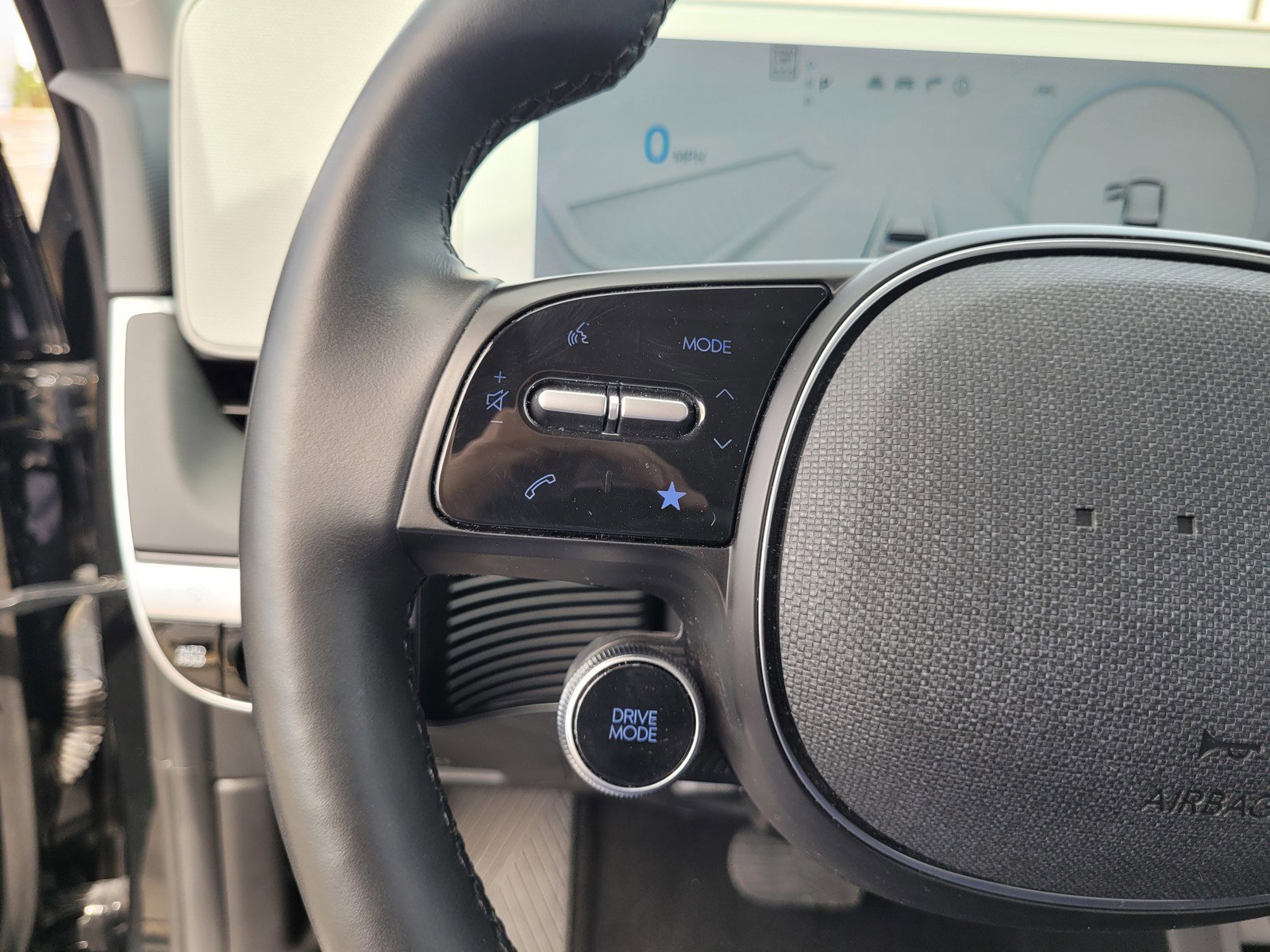 Used 2024 Hyundai Ioniq 5 SEL image 21