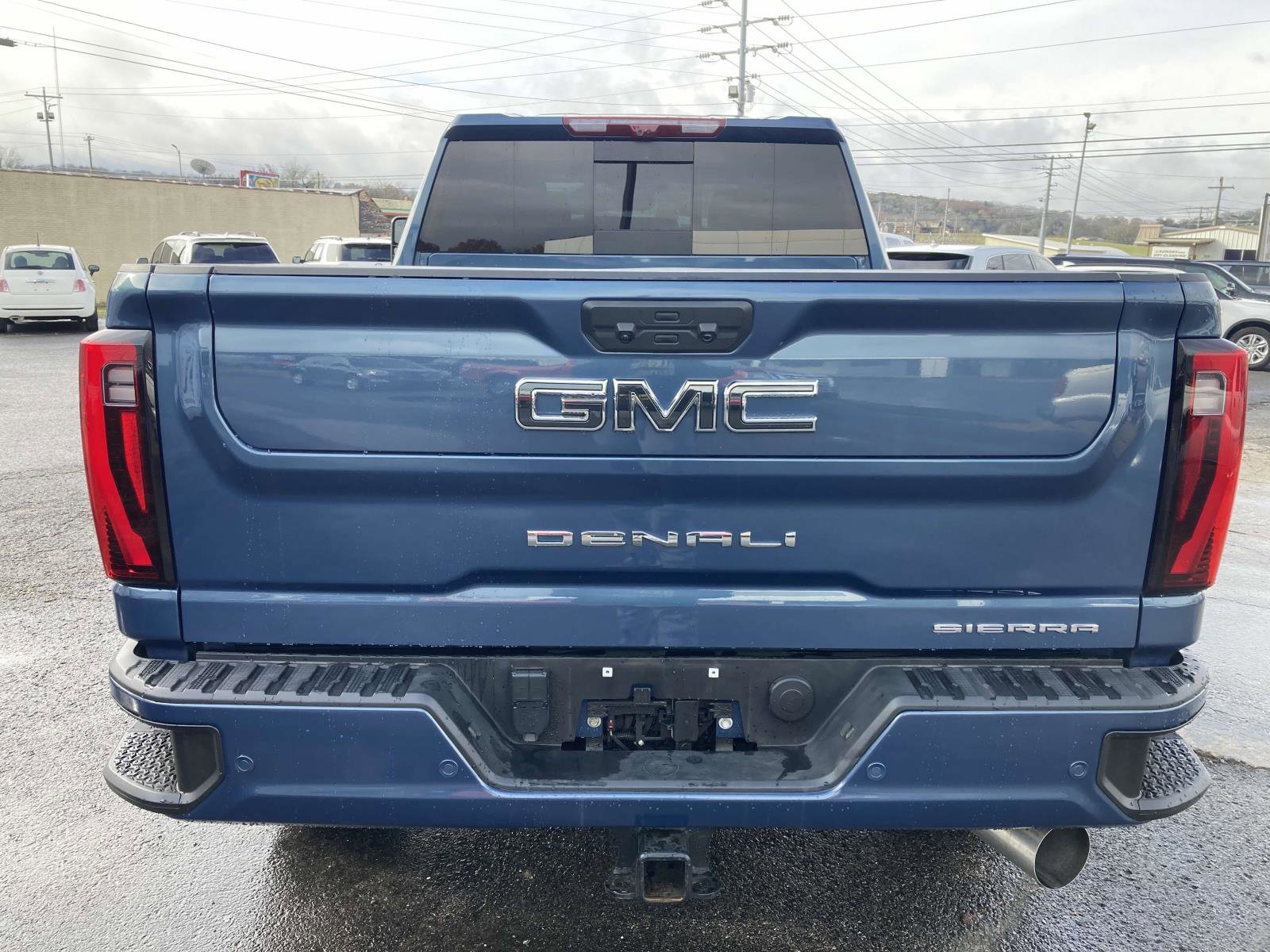 Used 2024 GMC Sierra 2500 Denali Ultimate image 3