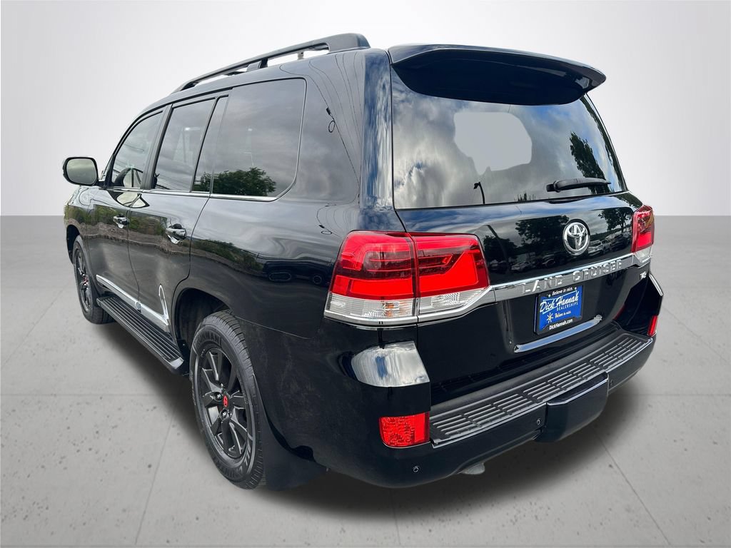 Used 2016 Toyota Land Cruiser AWD/4WD image 9