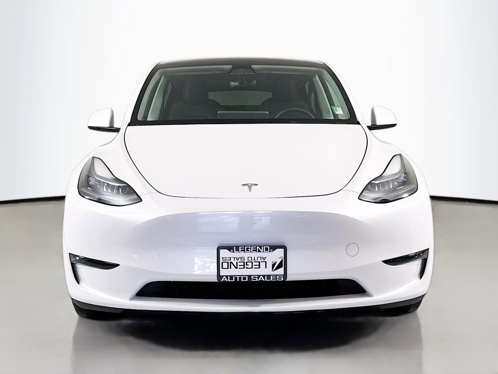 Used 2023 Tesla Model Y Long Range AWD/4WD image 2