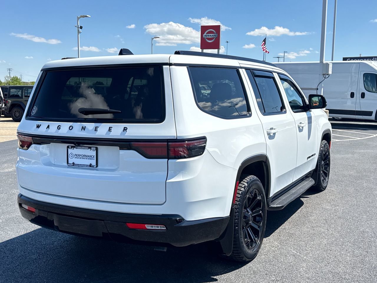 Used 2024 Jeep Wagoneer Series II AWD/4WD image 3