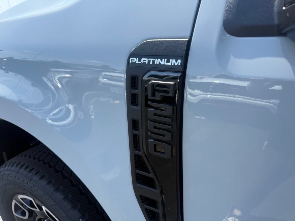 New 2026 Ford F250 Platinum AWD/4WD image 12