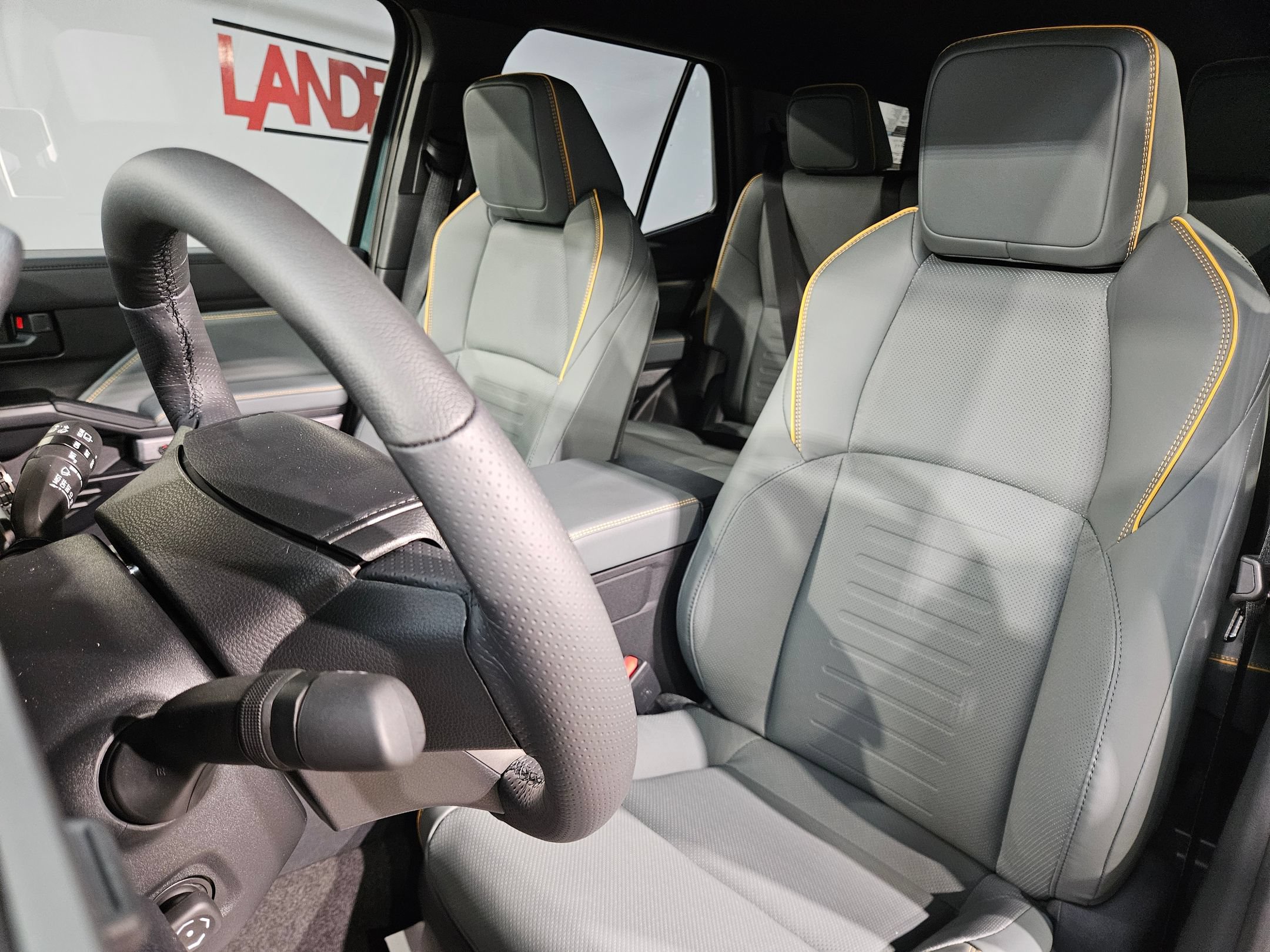 New 2026 Toyota 4Runner Trailhunter AWD/4WD image 12