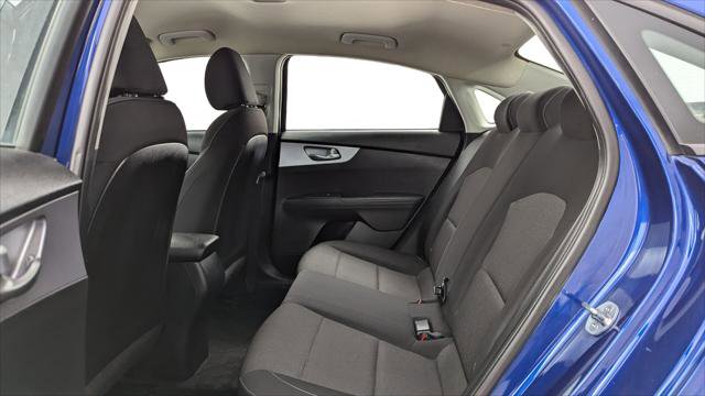 Used 2022 Kia Forte LXS image 17