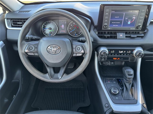 Used 2021 Toyota RAV4 XLE w/ Convenience Package image 10