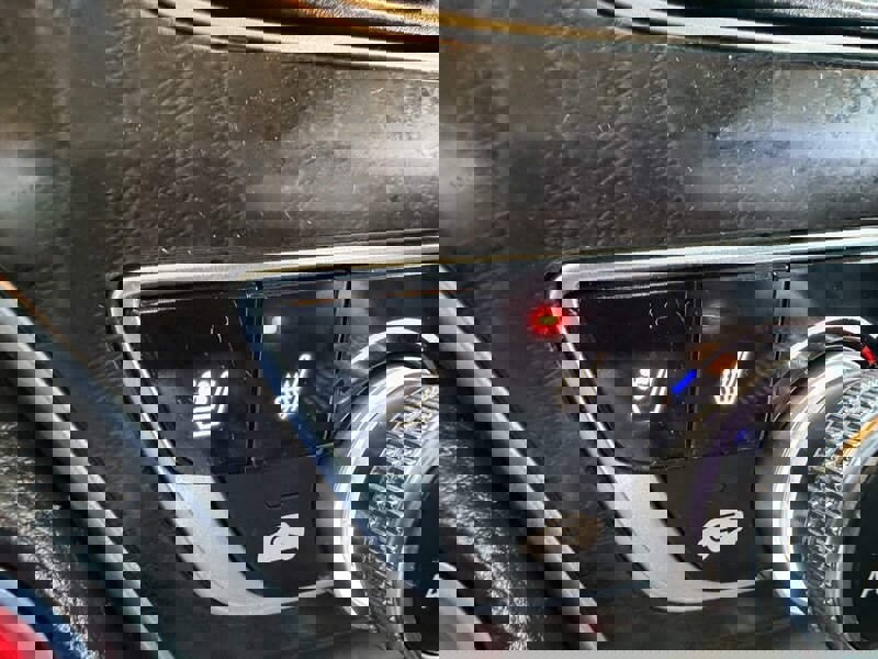 Used 2018 Honda Accord Touring image 22