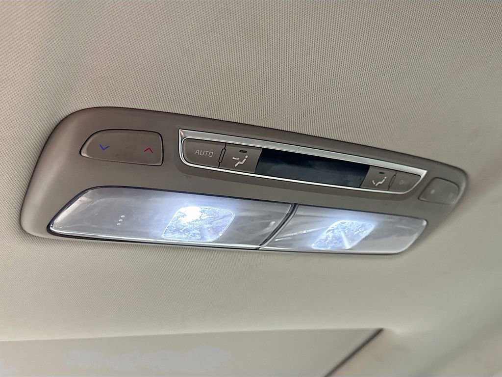 Used 2023 Kia Telluride EX w/ EX Captain's Chair Package image 31