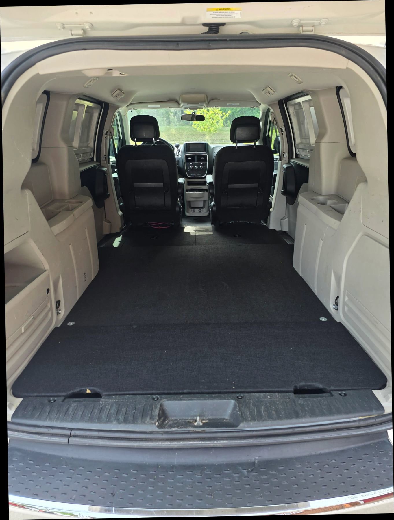 Used 2012 RAM C/V image 12