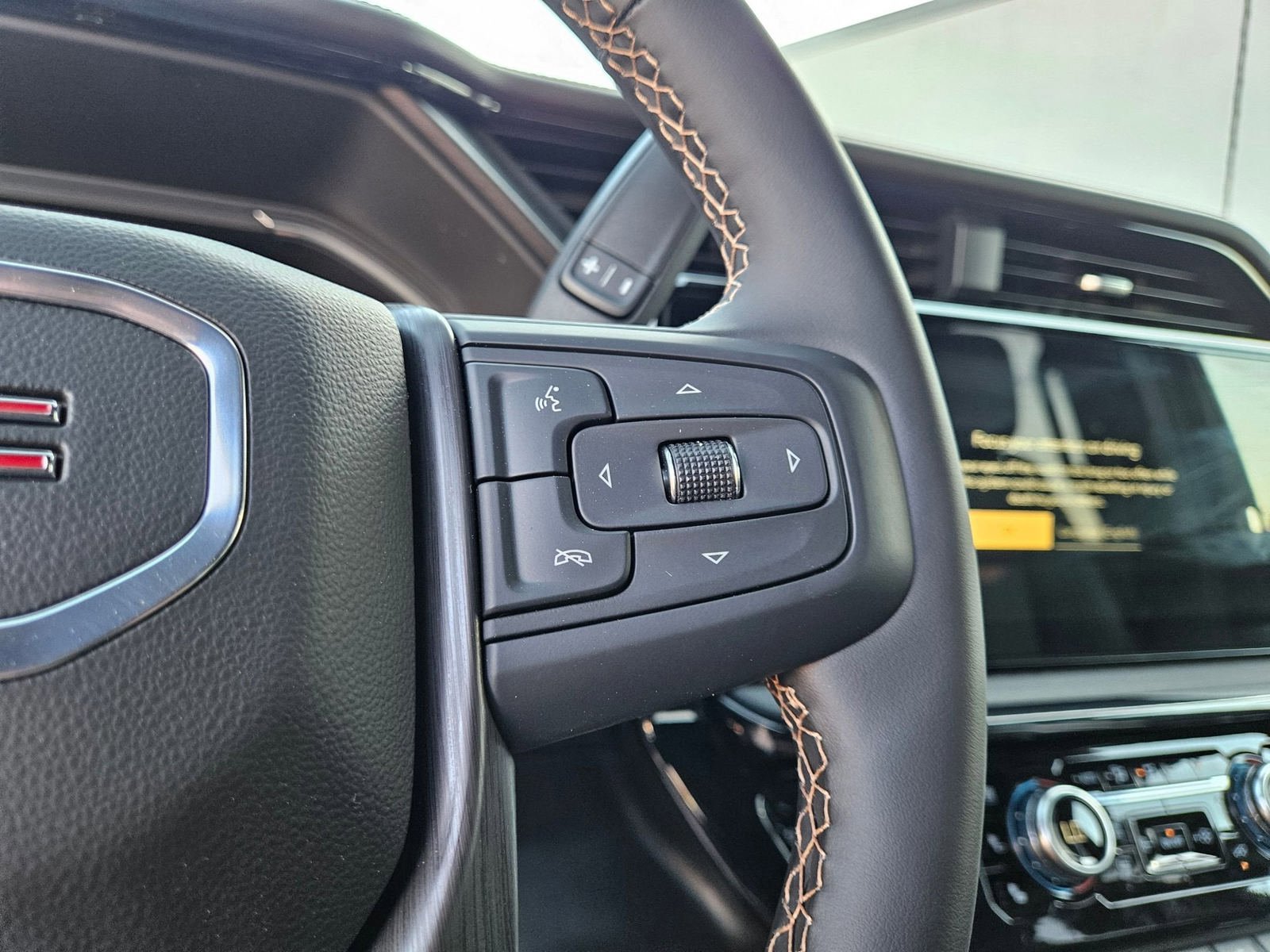 New 2026 GMC Sierra 2500 AT4 w/ AT4 Premium Plus Package AWD/4WD image 13
