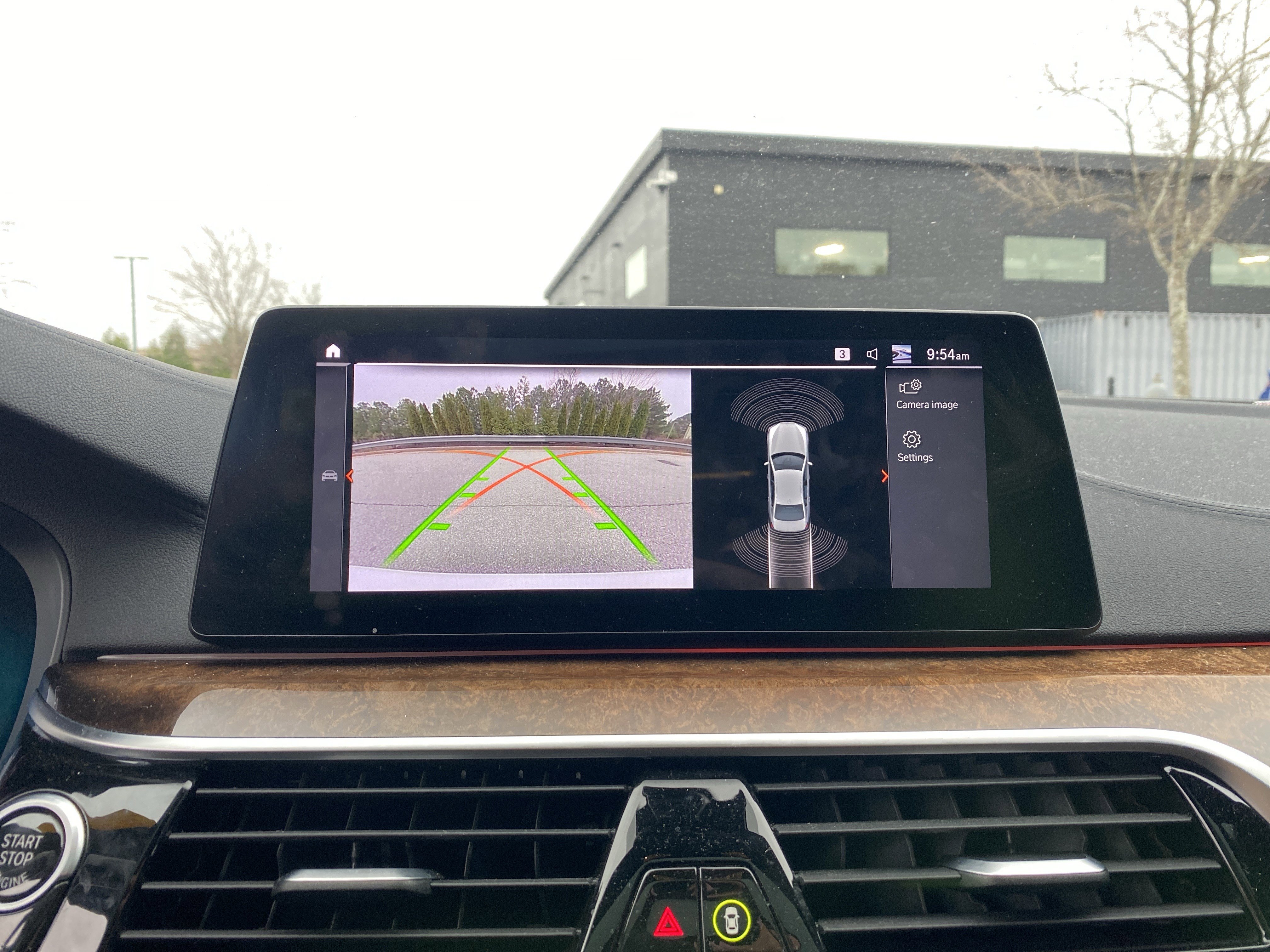 Used 2020 BMW M550i xDrive w/ Premium Package image 27