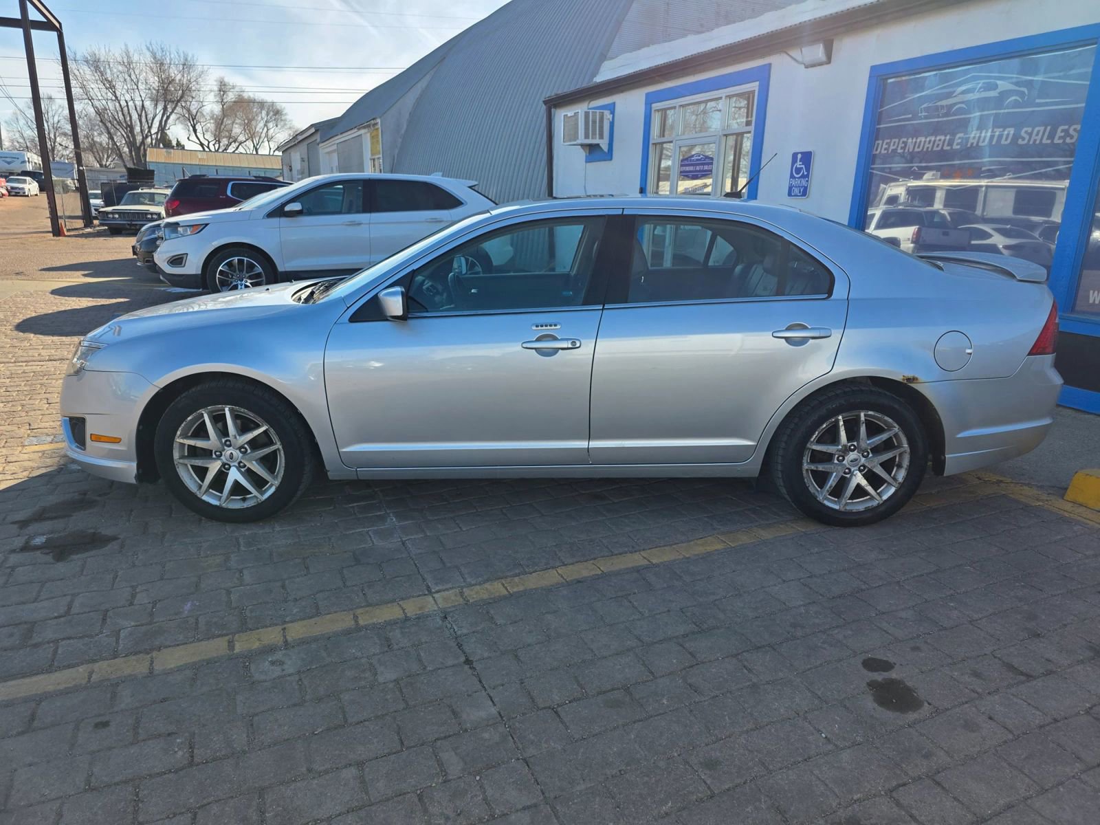 Used 2012 Ford Fusion SEL FWD image 8