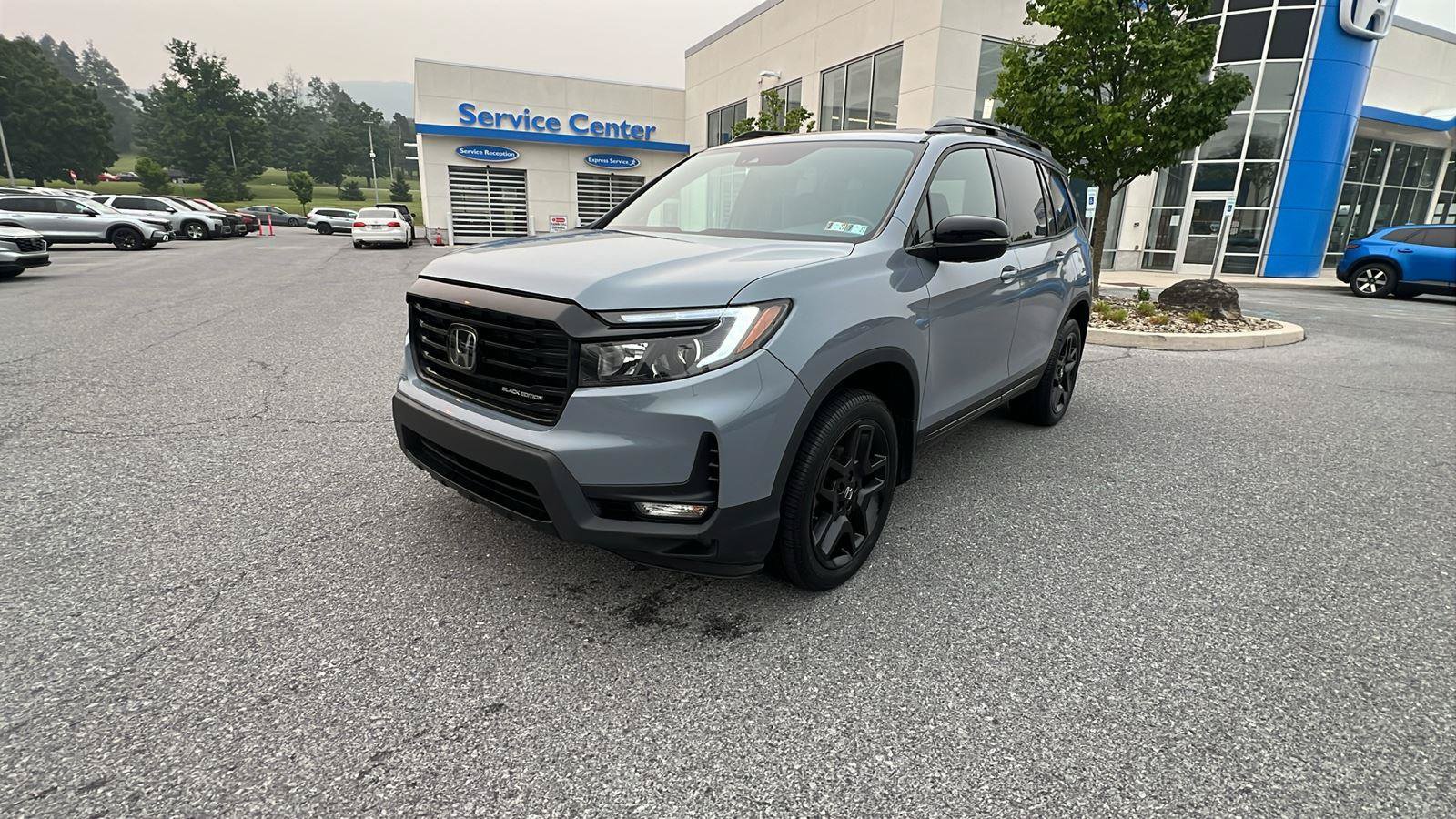 Used 2024 Honda Passport Black Edition image 8