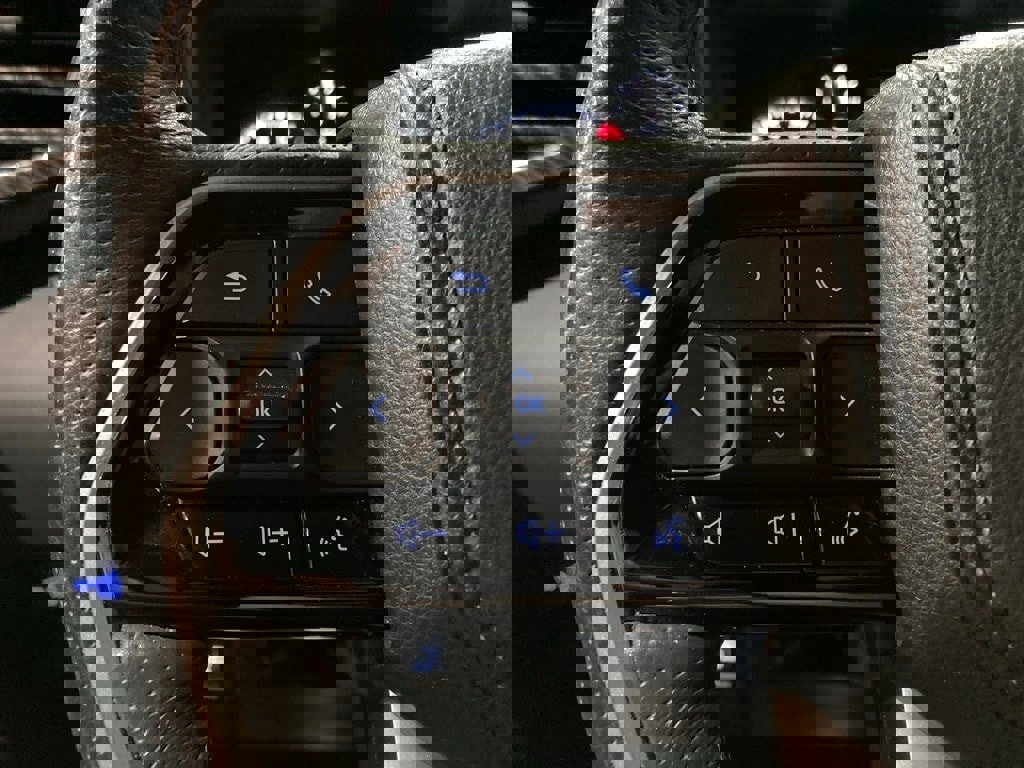 Used 2023 Toyota Tundra Limited image 15