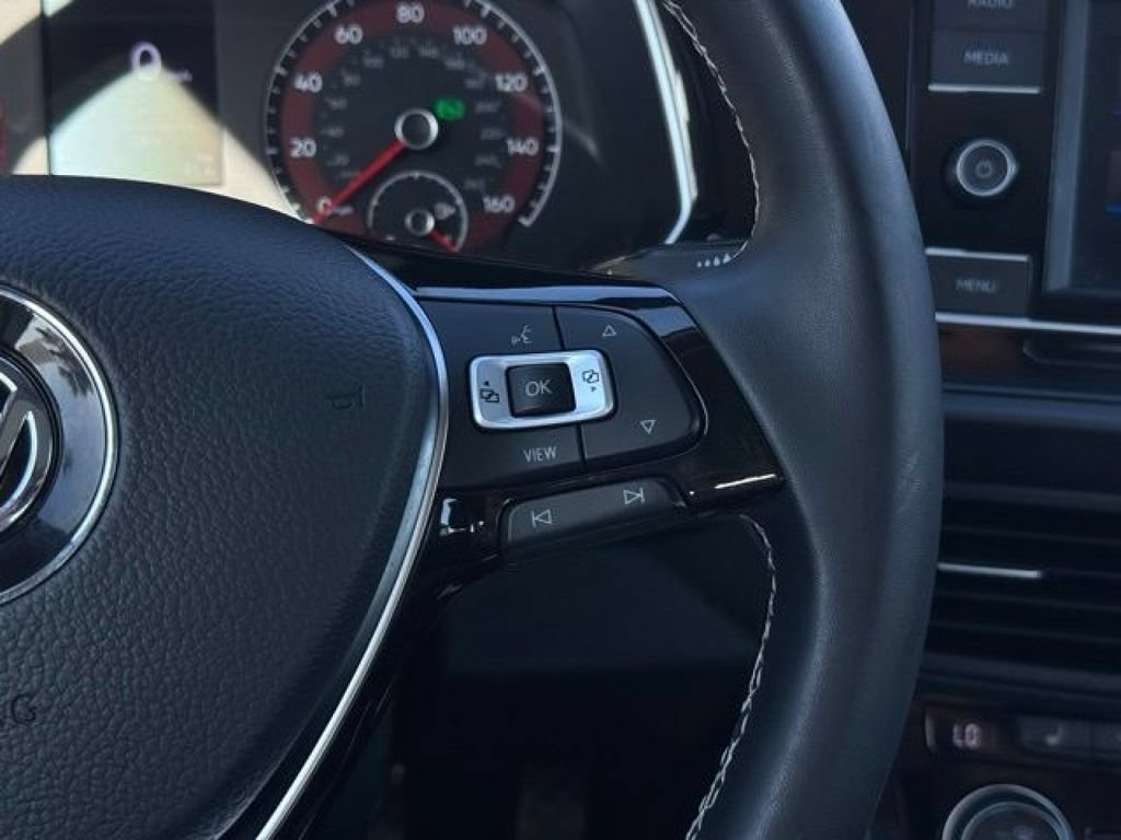 Used 2021 Volkswagen Jetta SE FWD image 15