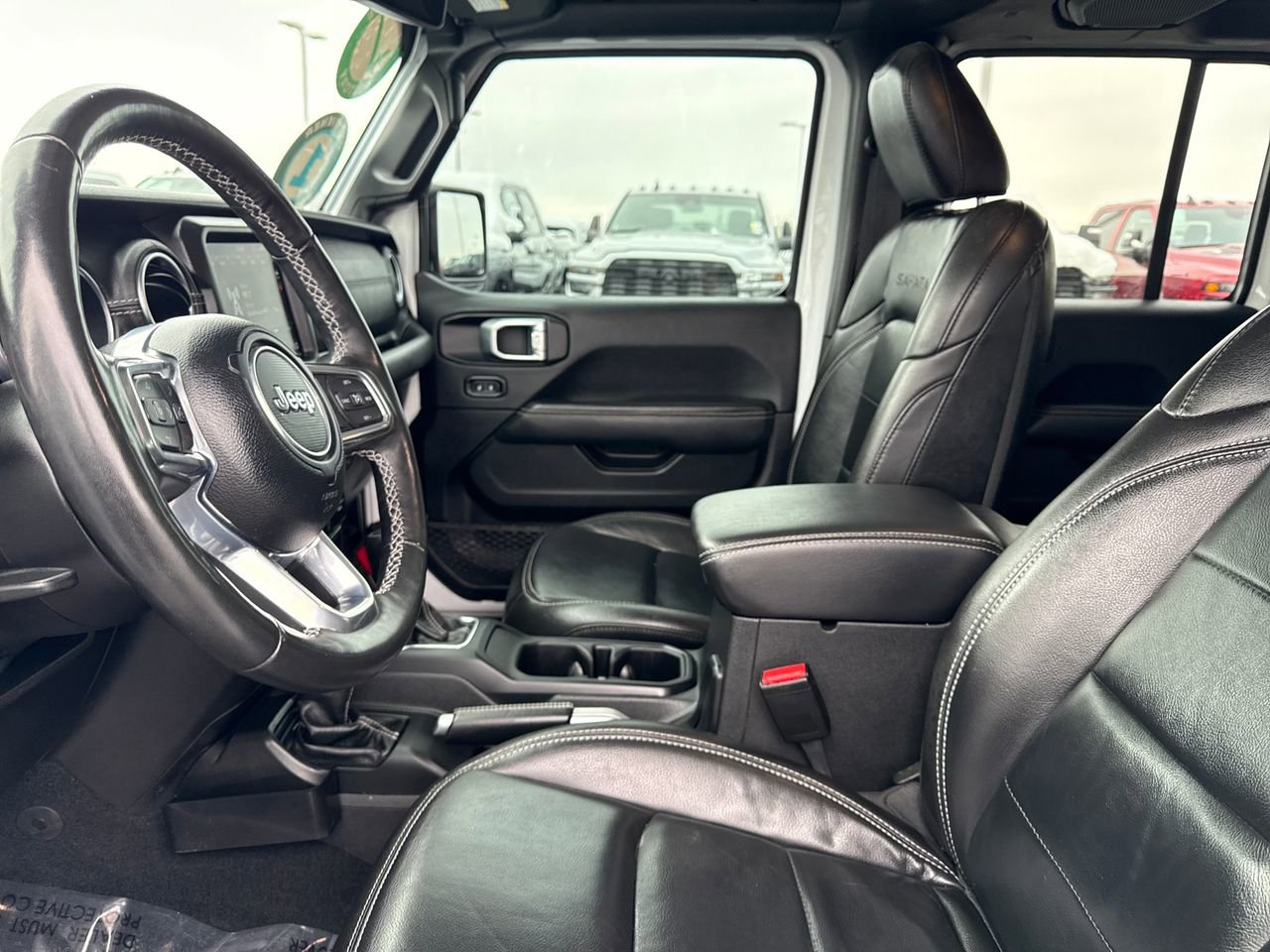 Used 2022 Jeep Wrangler Unlimited Sahara w/ Cold Weather Group image 15