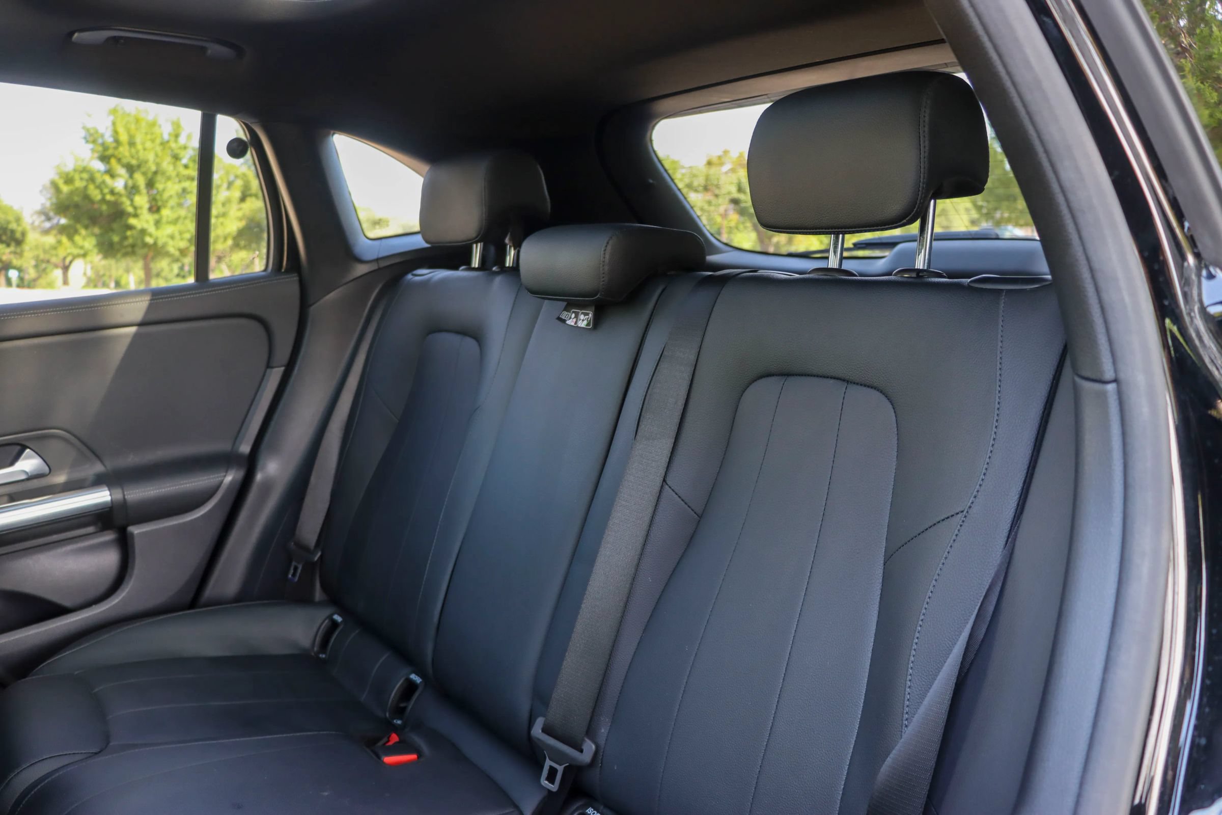 Used 2021 Mercedes-Benz GLA 250 w/ Premium Package image 17