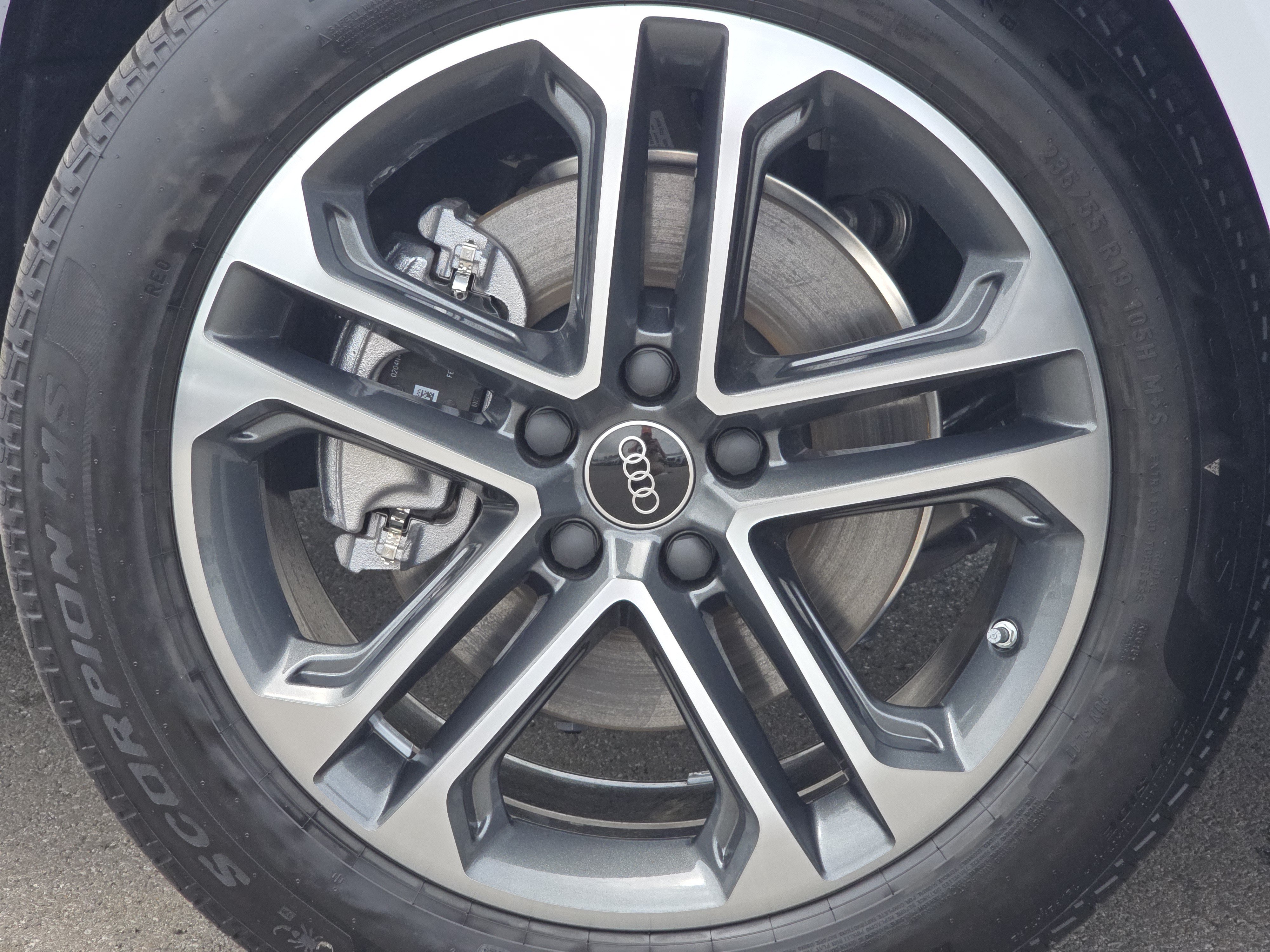 New 2026 Audi Q5 Premium AWD/4WD image 16