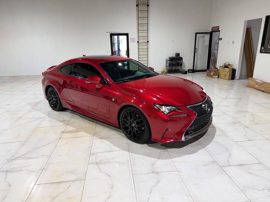Used 2017 Lexus RC 200t F Sport RWD image 3
