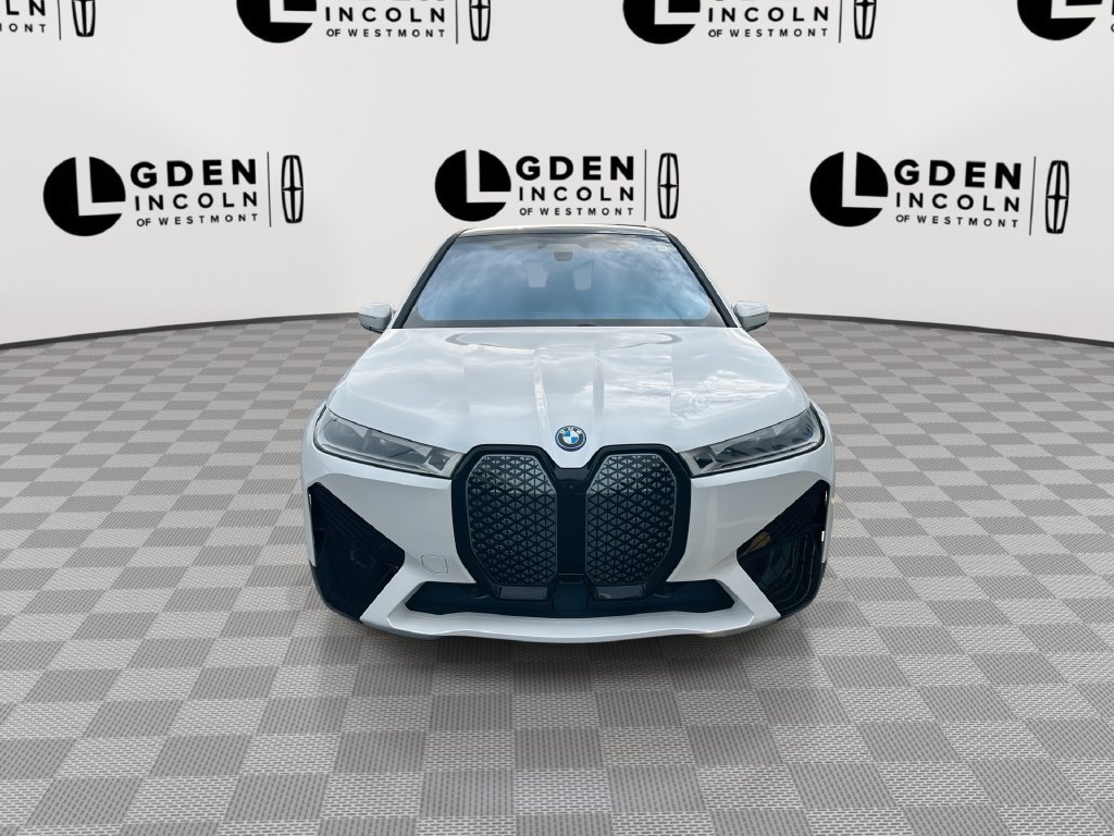 Used 2024 BMW iX M60 AWD/4WD image 3