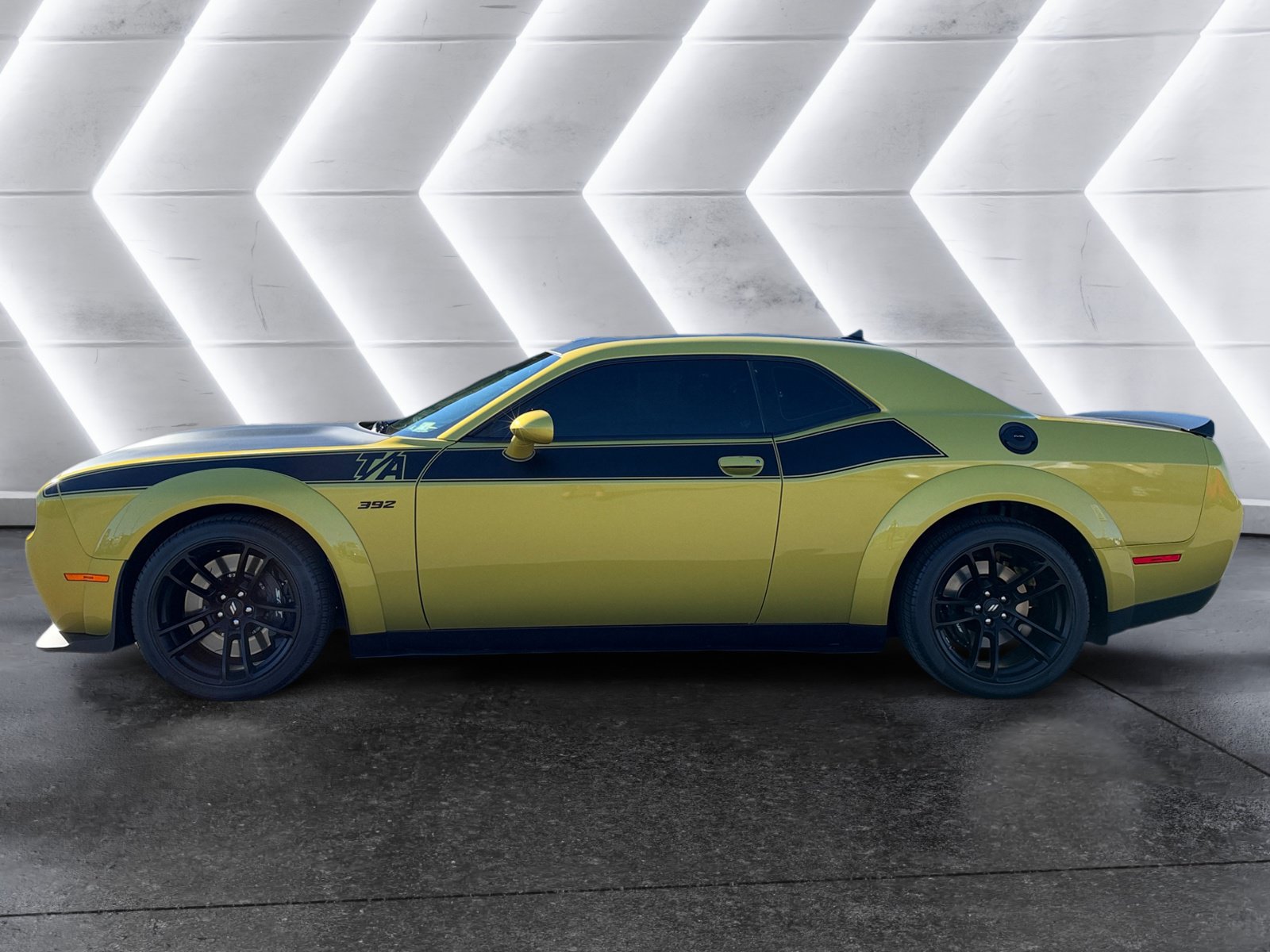 Used 2021 Dodge Challenger R/T Scat Pack RWD image 3