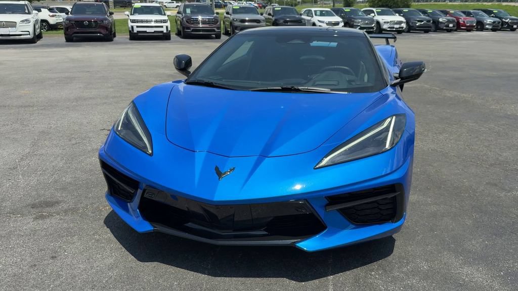 Used 2025 Chevrolet Corvette Stingray Preferred Conv w/ Battery Protection Package RWD image 2