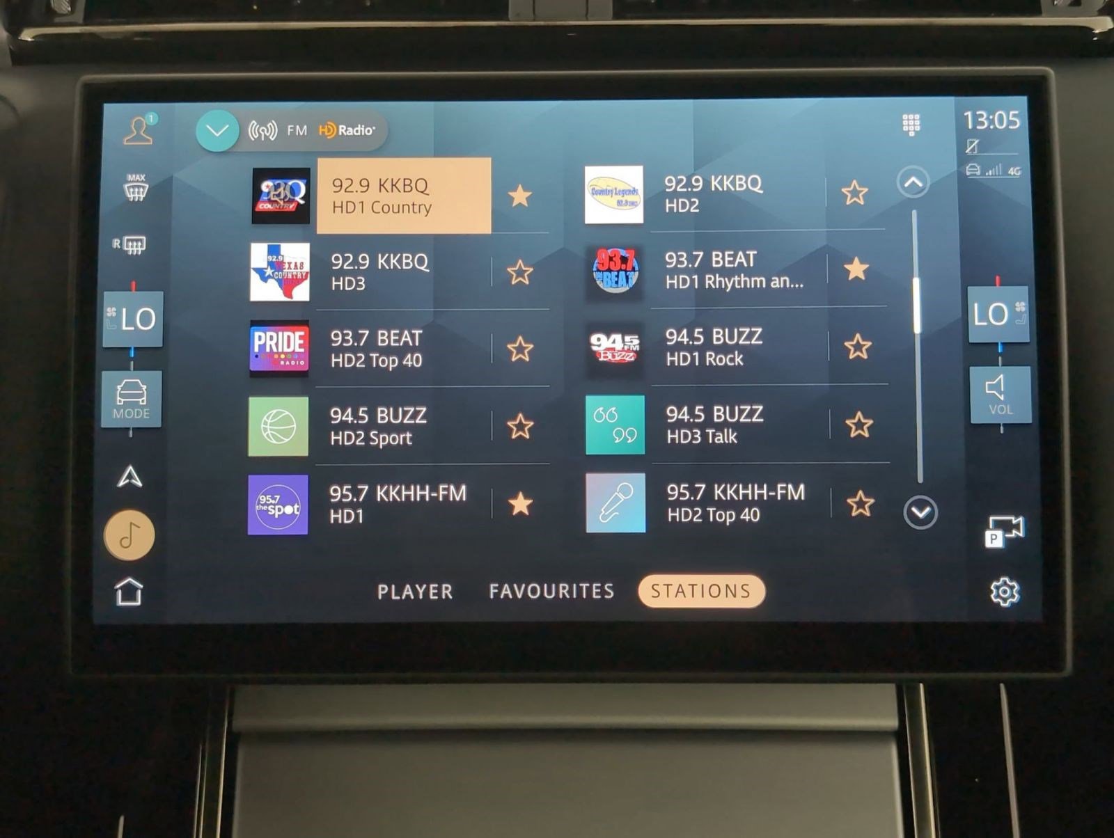 Certified 2025 Land Rover Range Rover Velar S image 23