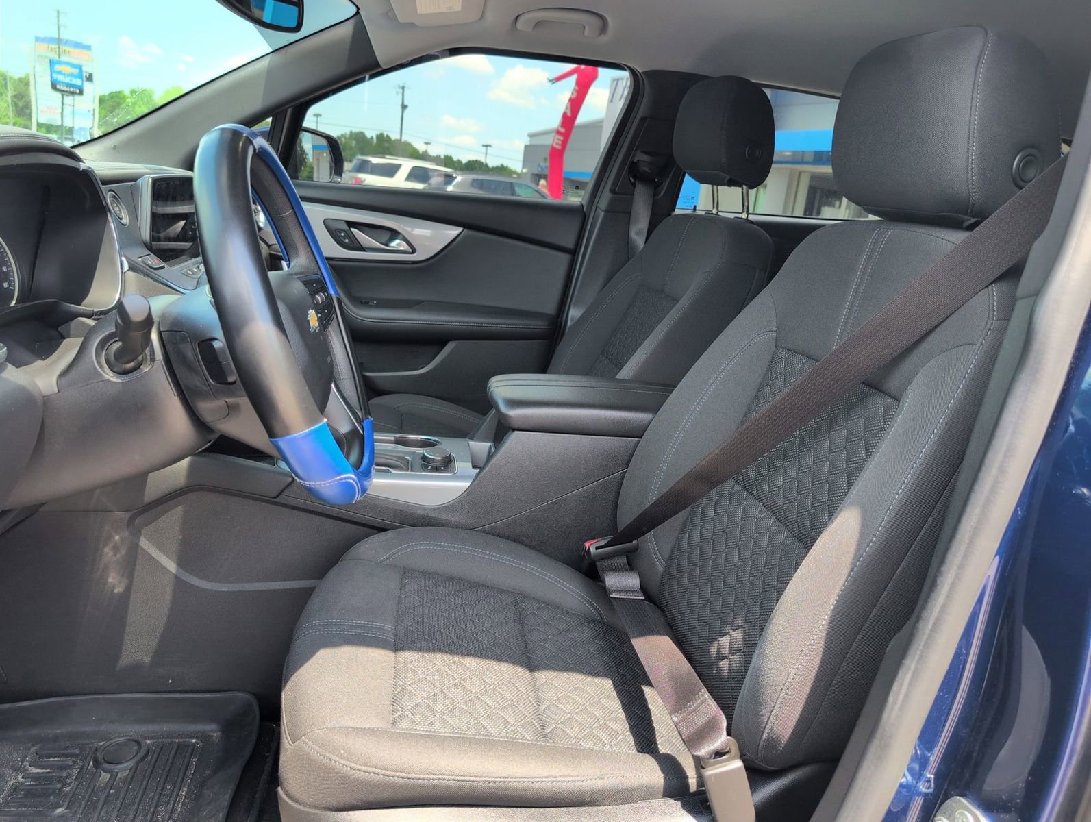 Used 2022 Chevrolet Blazer LT FWD image 12