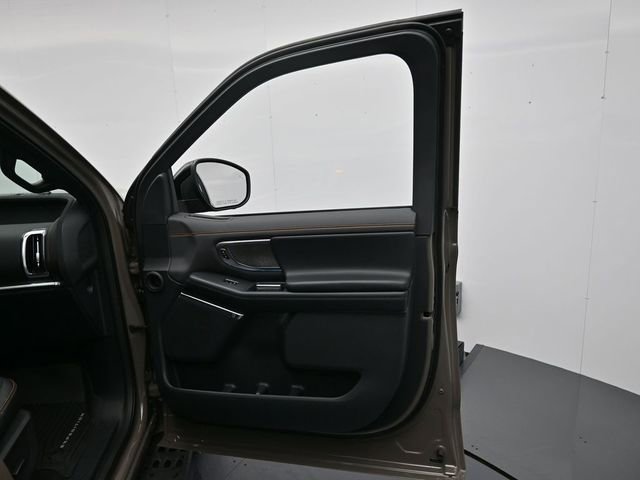 New 2026 Ford Expedition Tremor image 30