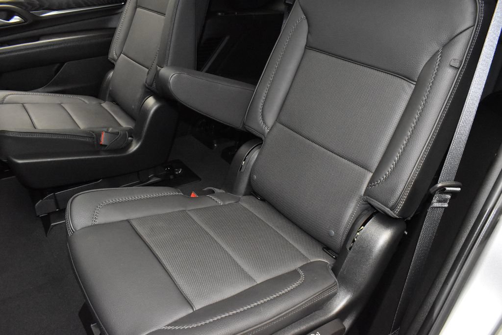 Used 2023 GMC Yukon Denali AWD/4WD image 41