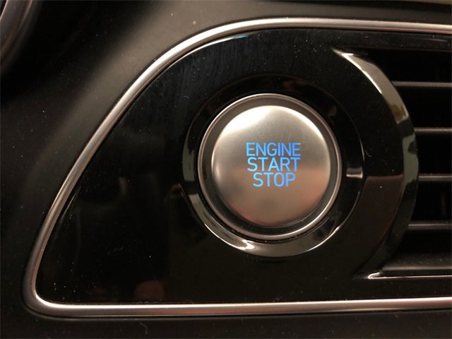 Used 2022 Genesis G70 3.3T w/ Sport Advanced Package image 18