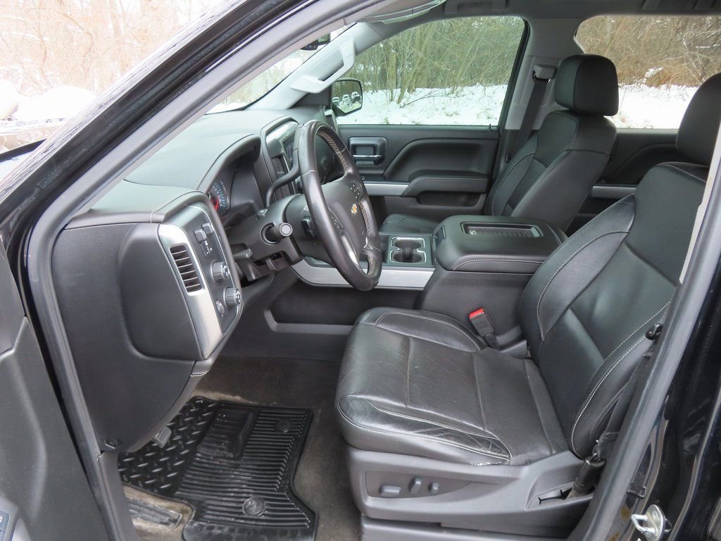 Used 2018 Chevrolet Silverado 1500 LTZ Z71 AWD/4WD image 30
