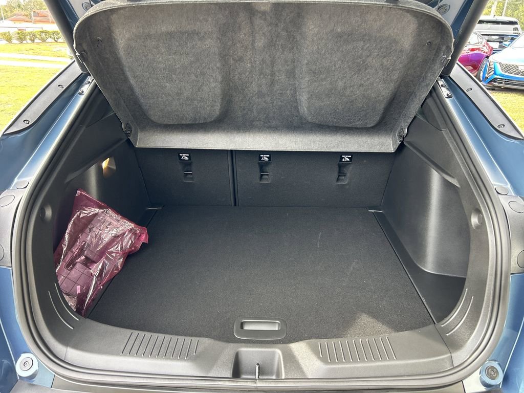 Certified 2024 Buick Envista Preferred w/ Convenience II Package image 11