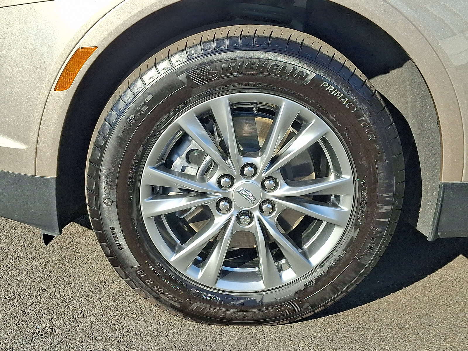 Certified 2023 Cadillac XT5 Premium Luxury image 10