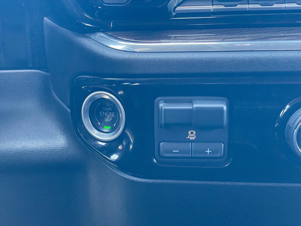 Used 2024 Chevrolet Silverado 2500 LT image 18