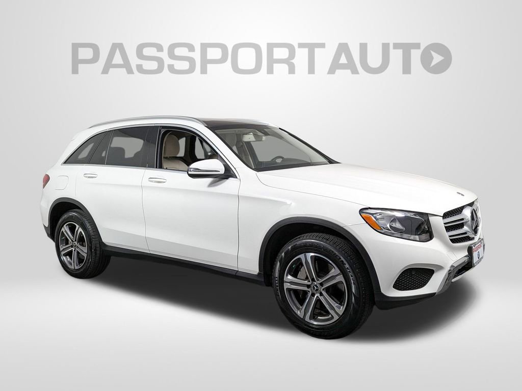 Used 2019 Mercedes-Benz GLC 300 4MATIC image 8
