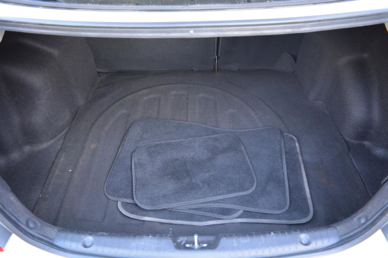 Used 2015 Hyundai Accent GLS image 15