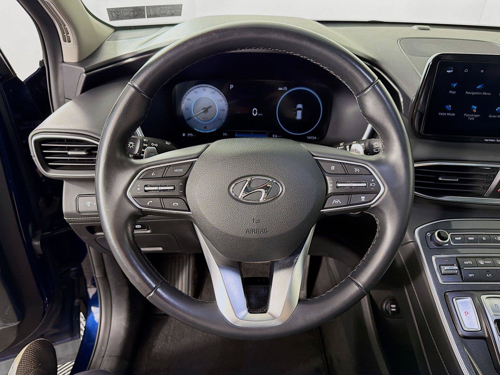 Used 2021 Hyundai Santa Fe SEL w/ Convenience + Premium Package AWD/4WD image 3