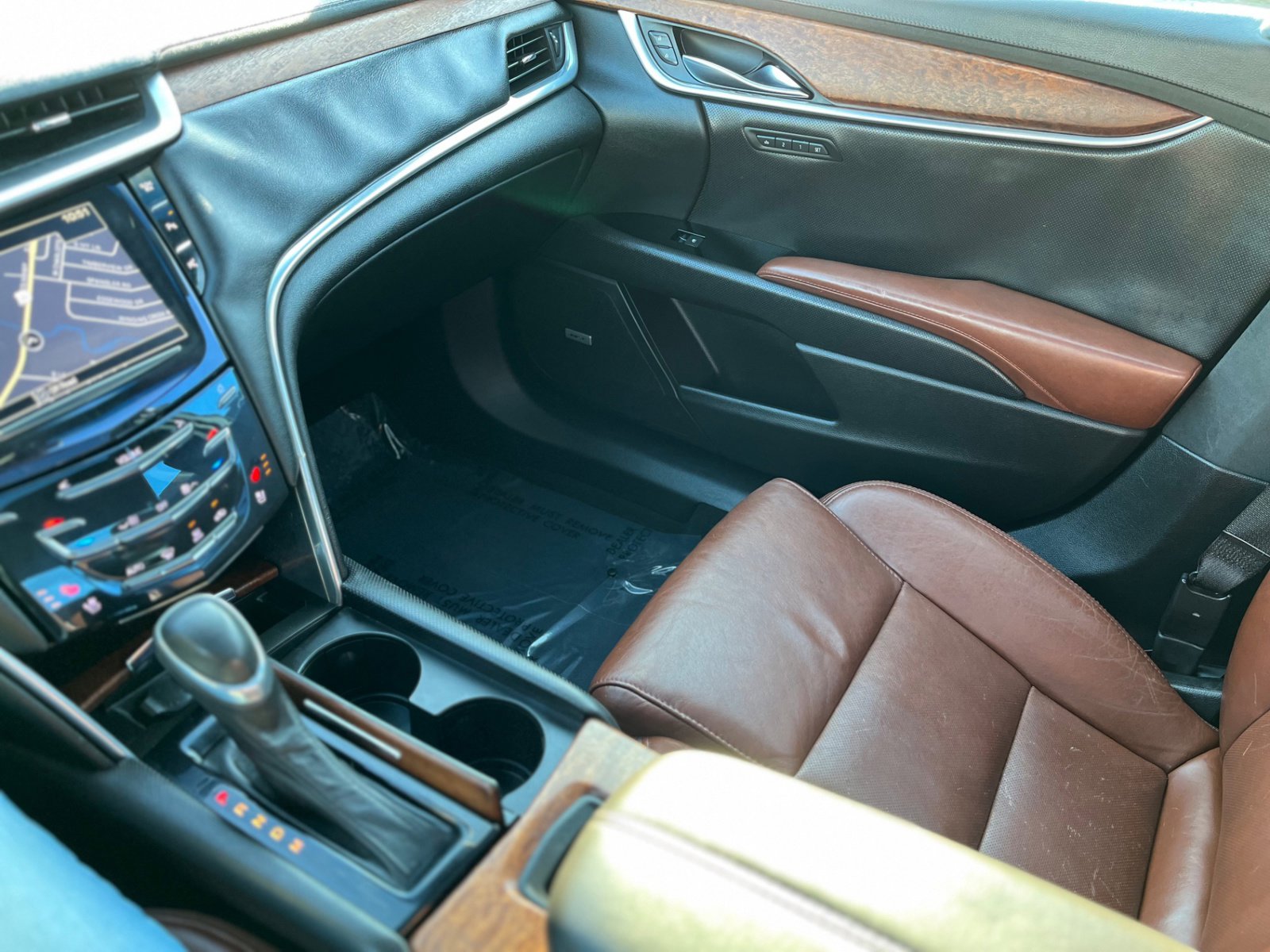 Used 2016 Cadillac XTS Luxury w/ Driver Awareness Package image 37