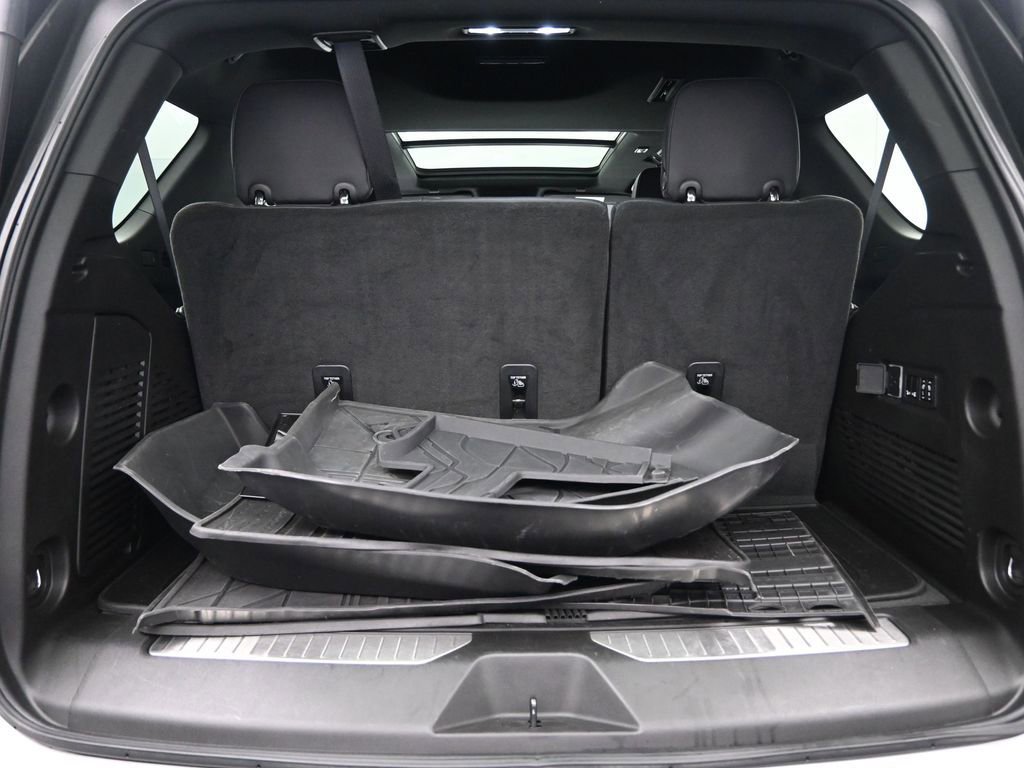 Used 2023 Chevrolet Tahoe RST w/ Luxury Package image 32