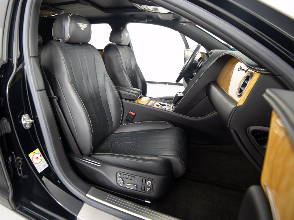 Used 2015 Bentley Flying Spur V8 AWD/4WD image 37