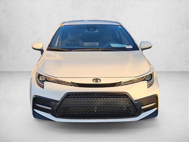 Used 2022 Toyota Corolla SE FWD image 2