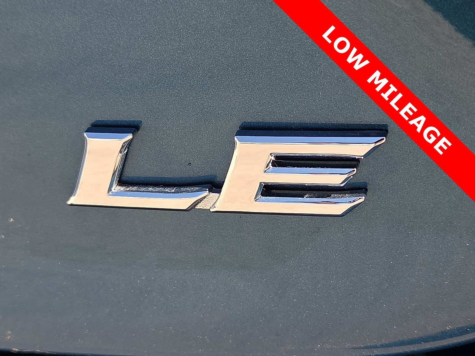 Used 2026 Toyota Camry LE w/ Convenience Package FWD image 8
