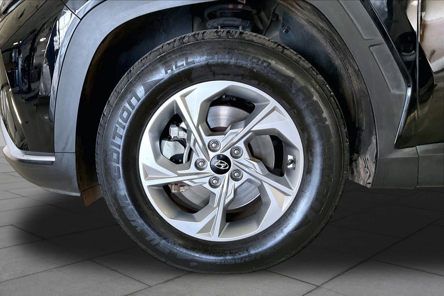 Used 2022 Hyundai Tucson SEL FWD image 10