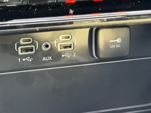 New 2025 Jeep Grand Cherokee L Limited image 23