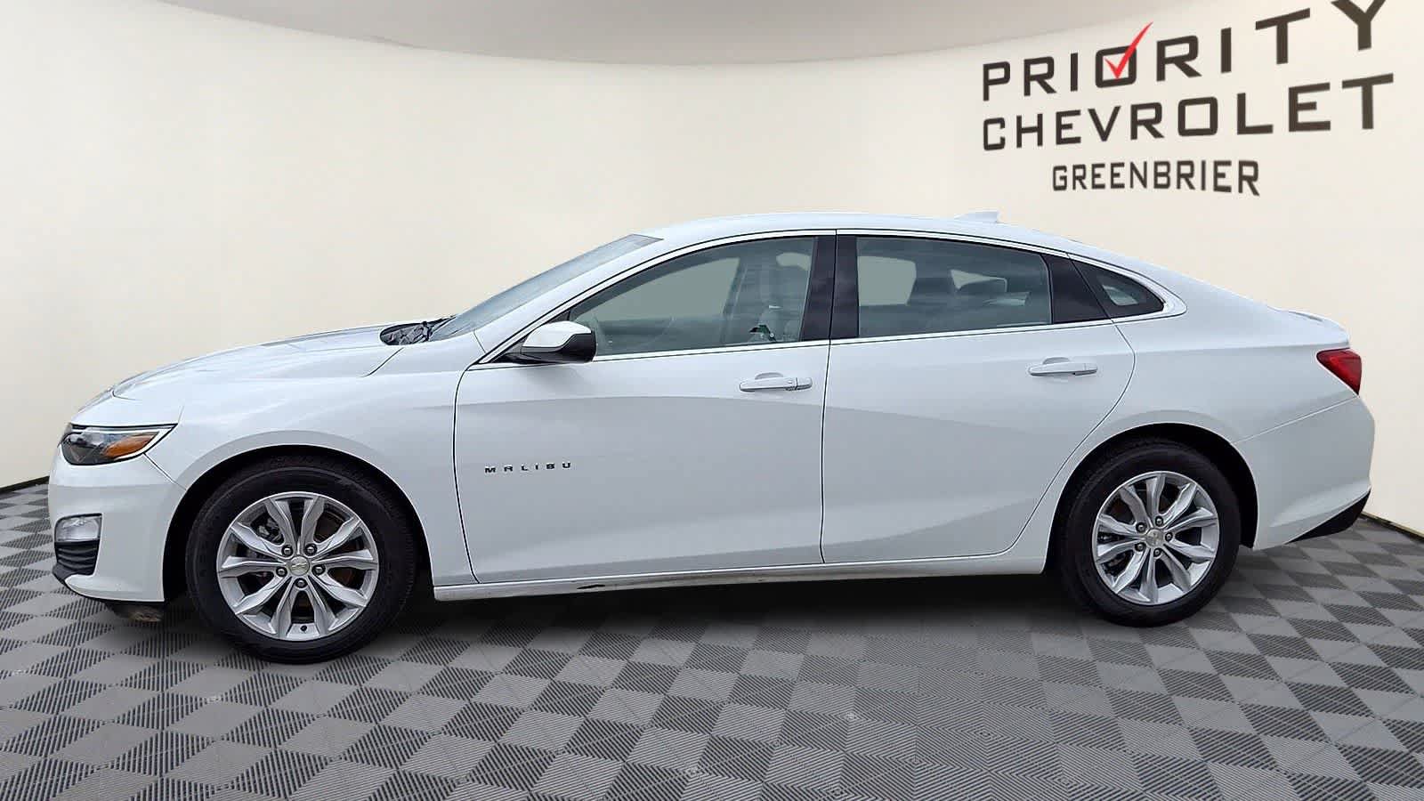 Used 2023 Chevrolet Malibu LT FWD image 5