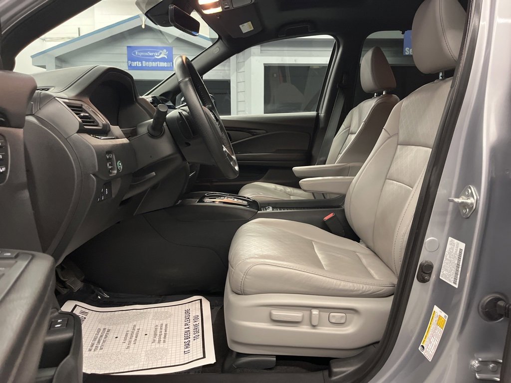 Used 2023 Honda Passport Elite image 10