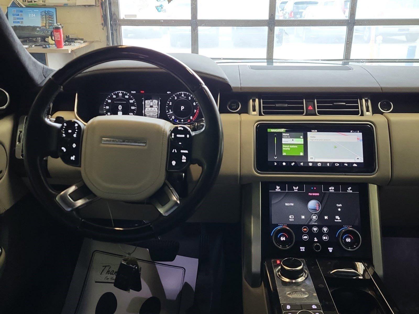 Used 2018 Land Rover Range Rover Supercharged AWD/4WD image 14