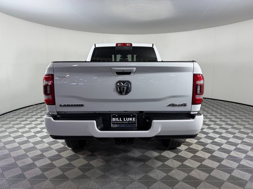 Used 2024 RAM 2500 Laramie AWD/4WD image 9