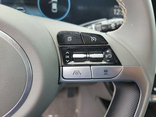 Certified 2023 Hyundai Elantra SEL w/ Convenience Package image 21